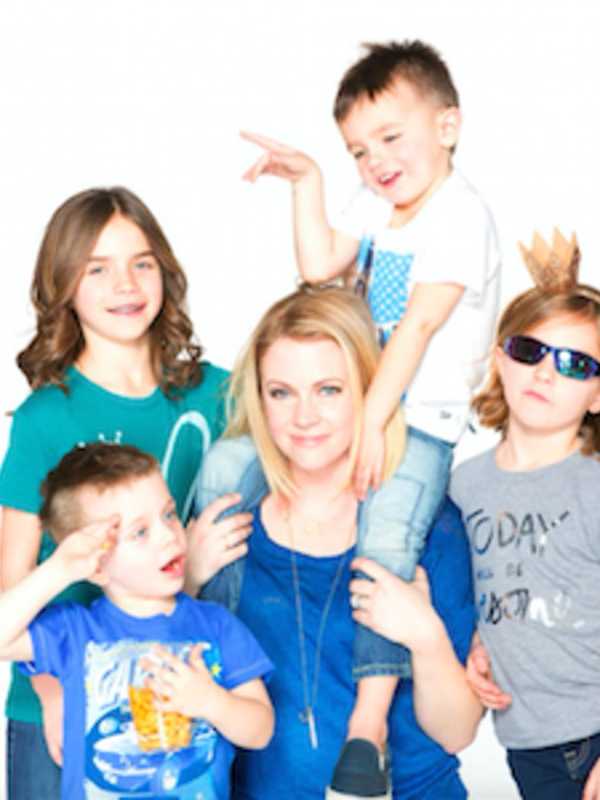 Melissa Joan Hart Brings Children's Clothing Trunk Show To Westport