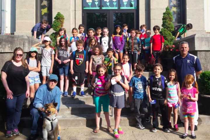 Rutherford Students Walk With Mayor