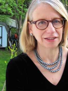 New Canaan's Silvermine Arts Center Honors Roz Chast At Awards Benefit