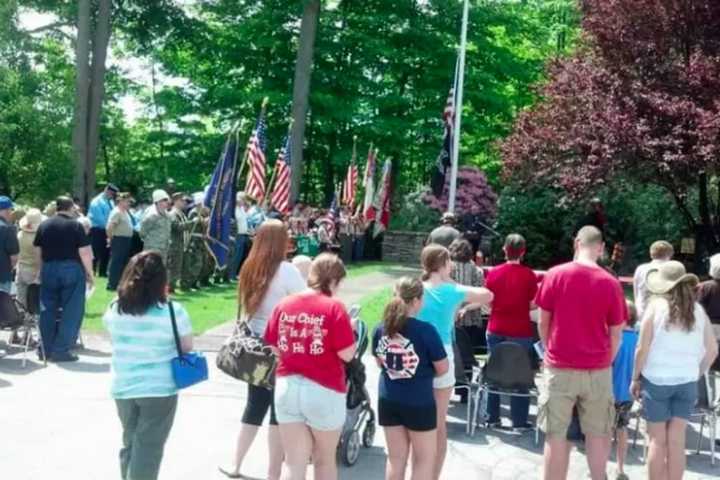 Weather Alters Putnam's Many Memorial Day Events