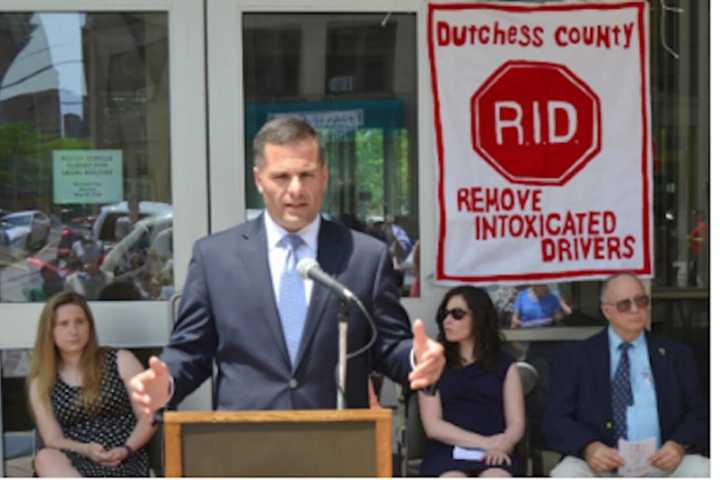 Dutchess County Exec Molinaro Shines Light On Work Of Probation Officers