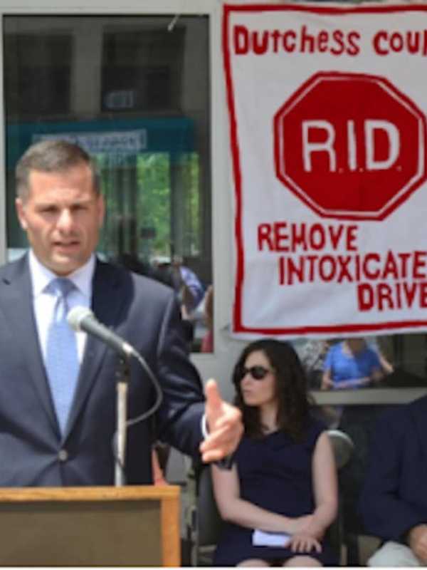 Poughkeepsie Ceremony Remembers Dutchess County DWI Victims