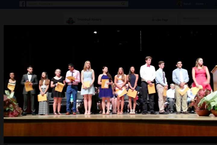 Trumbull Rotary Awards $16K In Scholarships To 13 High School Seniors