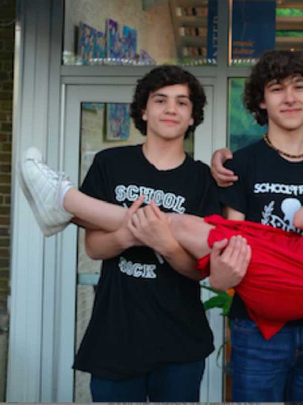 Young New Canaan Rock Band Reaching For The Stars At Darien Talent Contest