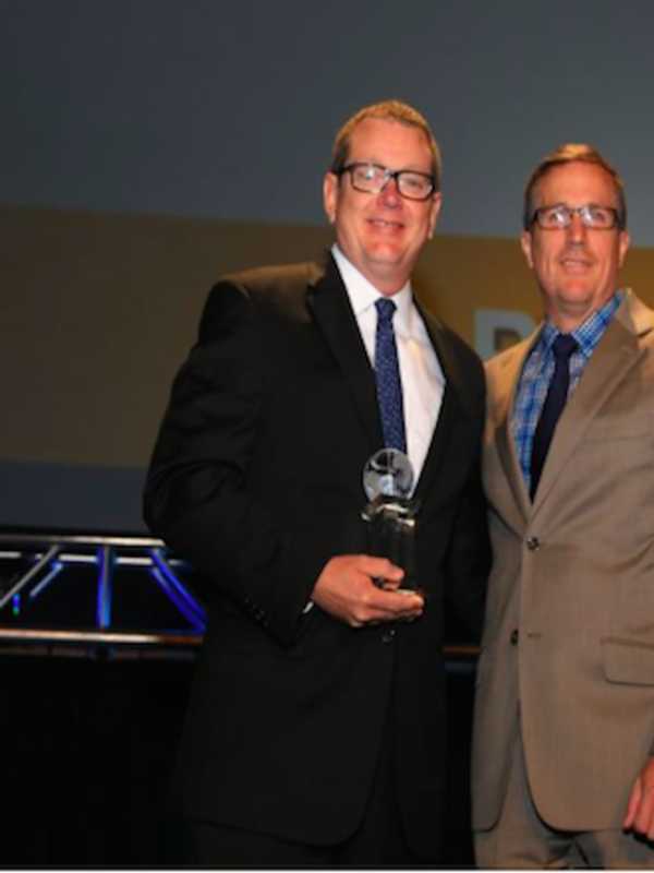 Stamford's AmeriCares Presents Power Of Partnership Award To Fresenius Kabi