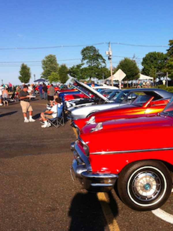 View Street Rods, Muscle Cars, Antique Autos At Classic Car Show In Norwalk