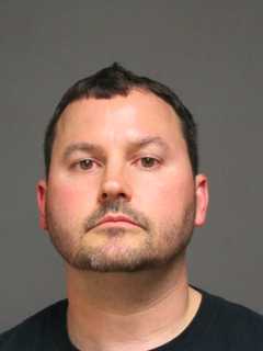New York Man Charged In One-Car Accident In Fairfield