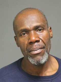 Bridgeport Man Arrested In Check-Cashing Scheme, Police Say