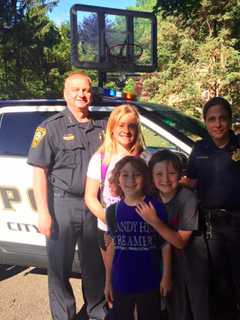Kids Get Ride To School By Norwalk Police Chief, Sergeant