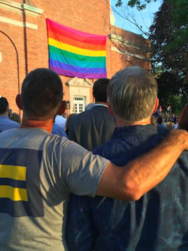 Murphy's Filibuster, Orlando Vigils Top The Week's News In Bridgeport
