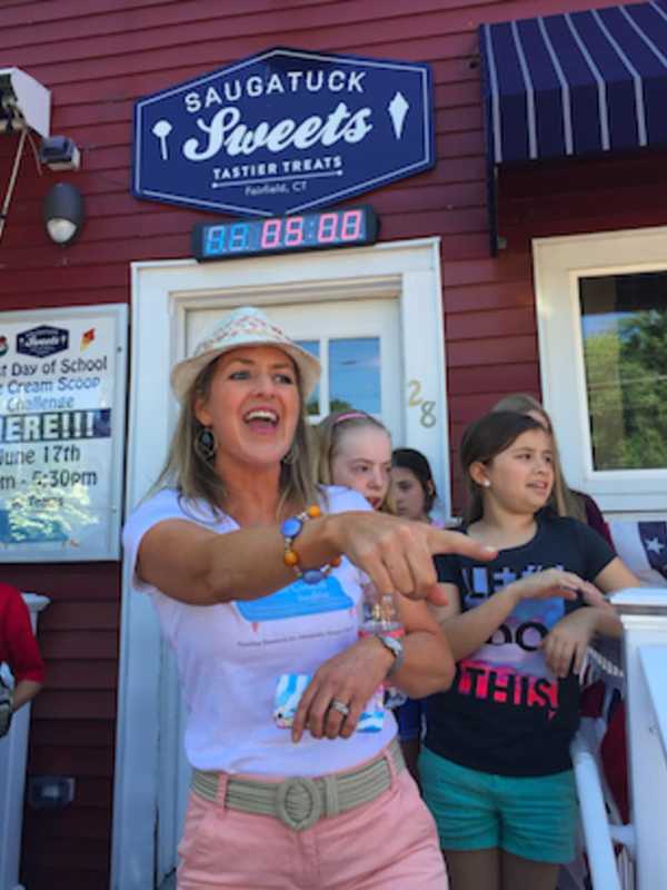 Kids Scoop Up Ice Cream For Cancer Fundraising Challenge In Fairfield