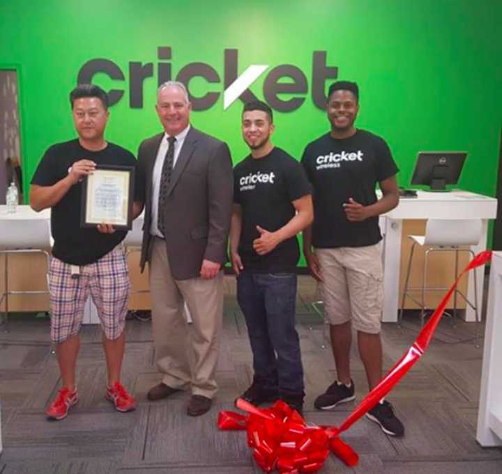 Saddle Brook Mayor Robert White at Cricket Wireless&#x27;s ribbon cutting