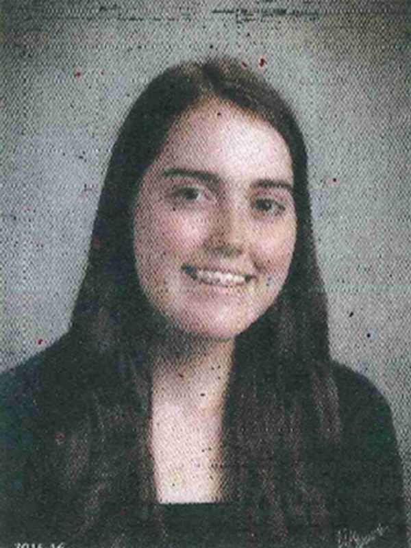 Police Issue Silver Alert For Missing 15 Year Old Stamford Twins