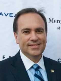 Republican Tesei Re-Elected As Greenwich First Selectman