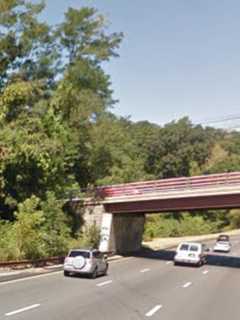 Motorists Stuck On Sprain Brook Parkway For Hours After Pool Chemical Spill