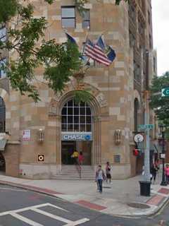 Police Search For Bank Robbery Suspect At Chase In Downtown White Plains