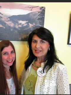 Greenwich Crepe Restaurant Art Exhibits Help Nonprofits