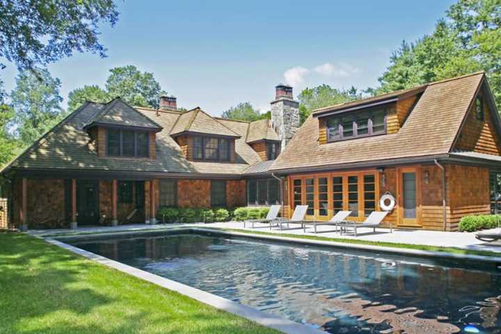 Westport Home Offers Vacation Luxury And Trendy Style