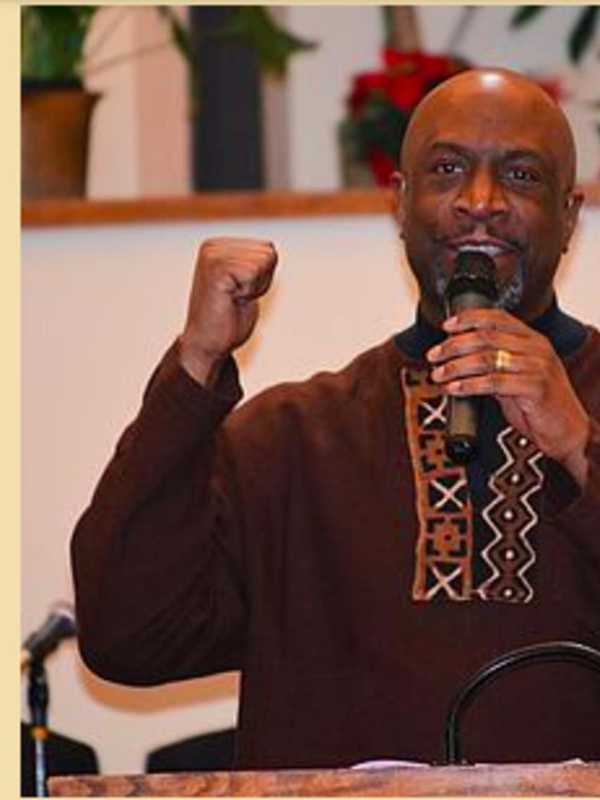 Bridgeport Pastor Offers Words Of Comfort After Shock Of Police Shootings
