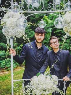 Designer Christian Siriano Gets Married At Danbury Summer Home