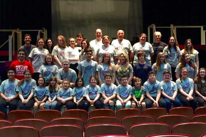 Enjoy 80s Themed Musical Theater Production In Fair Lawn