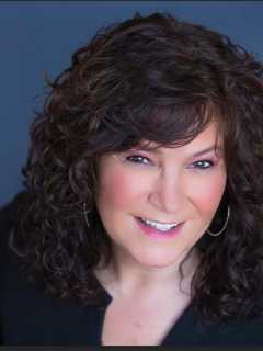New Fairfield Woman Creates New Networking Group To Connect Business Owners
