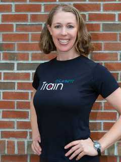 New Fairfield Trainer Opens New Studio, Promotes Good Posture, Kettlebells