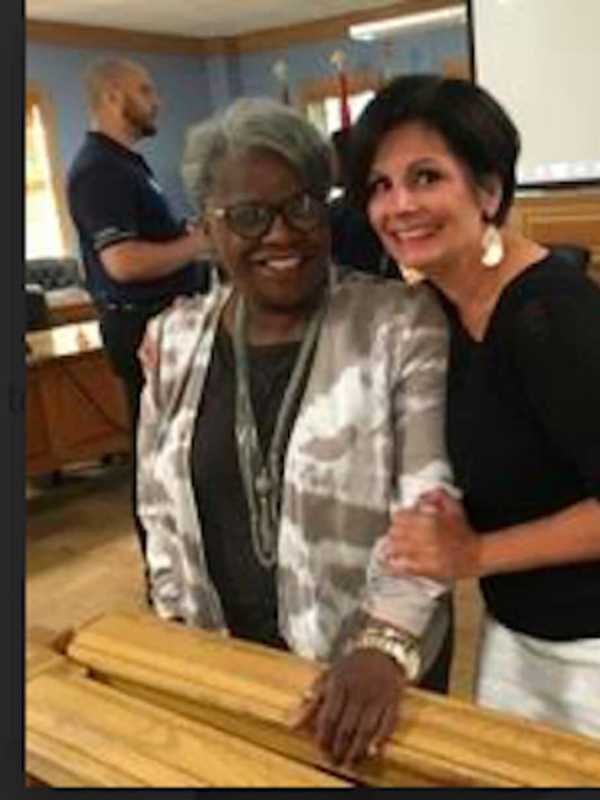 Entrepreneurs Learn How 'Trumbull Is Working For You' At Networking Event