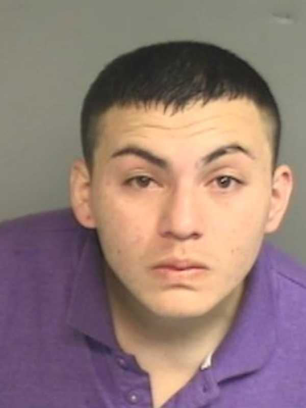 Man Charged With Attacking Ex-Girlfriend In Front Of Their Kids In Stamford