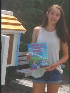 Ridgefield Girl Scout Installs Little Free Library To Earn Silver Award