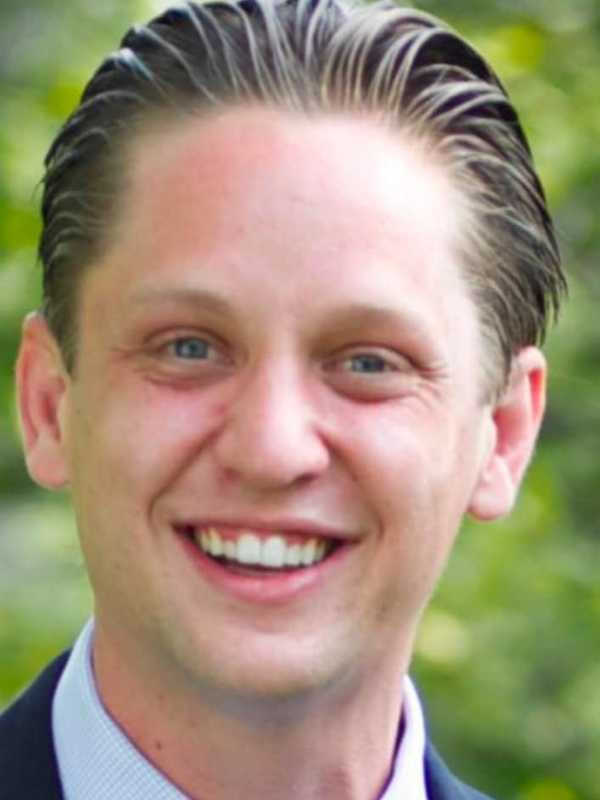 Murray Named Branch Manager For Houlihan Lawrence In Chappaqua