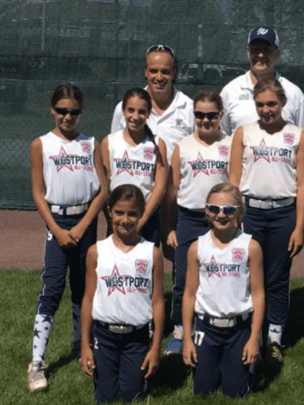 Westport's U10 Softball Team Wins Twice At Regional Tournament