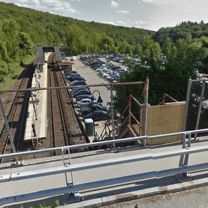 Purdys Metro-North train station.