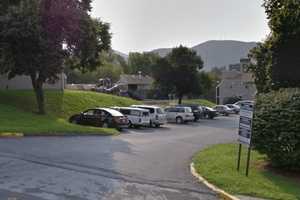 Beacon Police Search For Suspect Who Shot, Killed 25-Year-Old