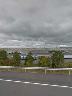 Gap Inc. Staff Expected At Work Monday In Fishkill