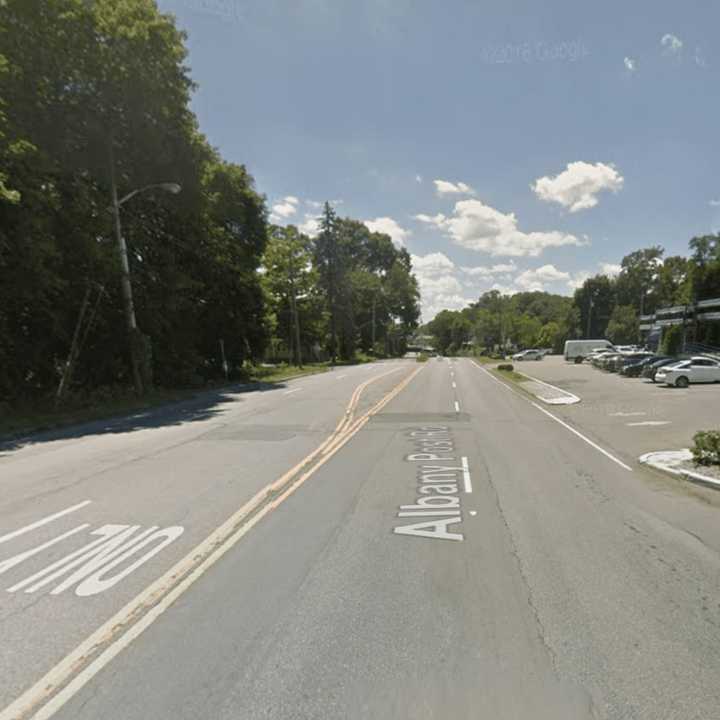 The area of Route 9A (Albany Post Road) where the incident occurred.