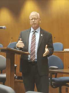 Mayor Boughton Gives Civics Lesson In How Danbury Operates At Academy