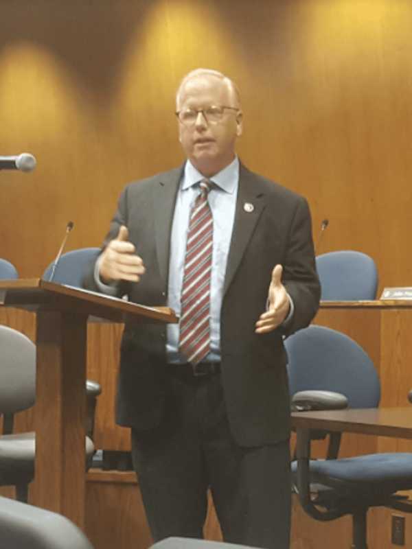 Mayor Boughton Gives Civics Lesson In How Danbury Operates At Academy