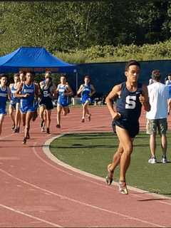 Staples Beats Rival Danbury By A Point In Cross Country Opener In Westport