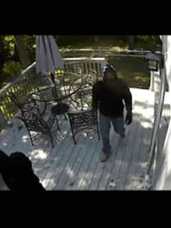 Burglars Strike Pair Of New Canaan Homes In Broad Daylight
