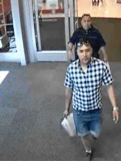 Fairfield Police Release Photos Of Credit Card Theft Suspects