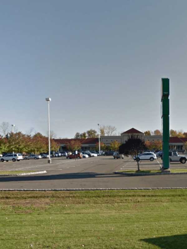 Pomona Golf Club Attack Tops Week's News In Rockland