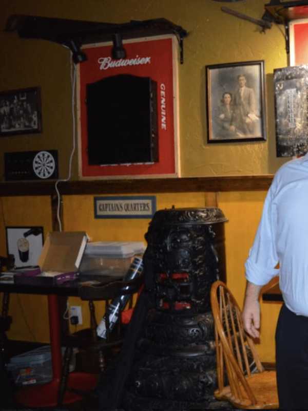 Taking Sides At The Presidential Debate Party At O'Connor's In Brookfield