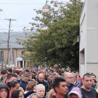 <p>Hundreds turned out to get a glimpse of a Grace VanderWaal during her celebration parade.</p>