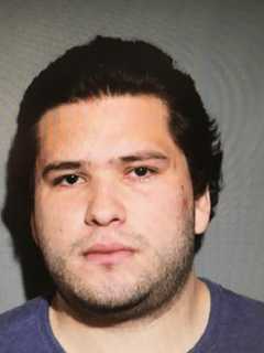 New Canaan Police Arrest Man Who Drove Away From Accident Scene