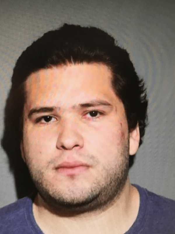 New Canaan Police Arrest Man Who Drove Away From Accident Scene