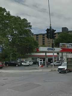 Yonkers Police Search For Pair Of Armed Carjacking Suspects