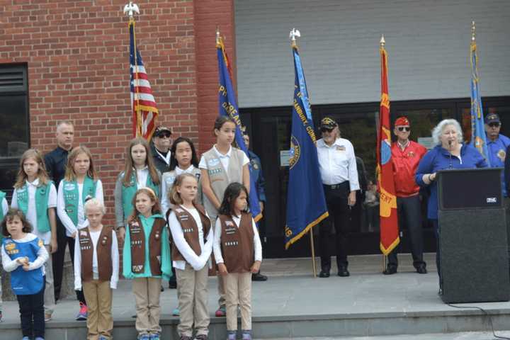 Danbury Steps Off In Tribute To Veterans At Walk Of Honor