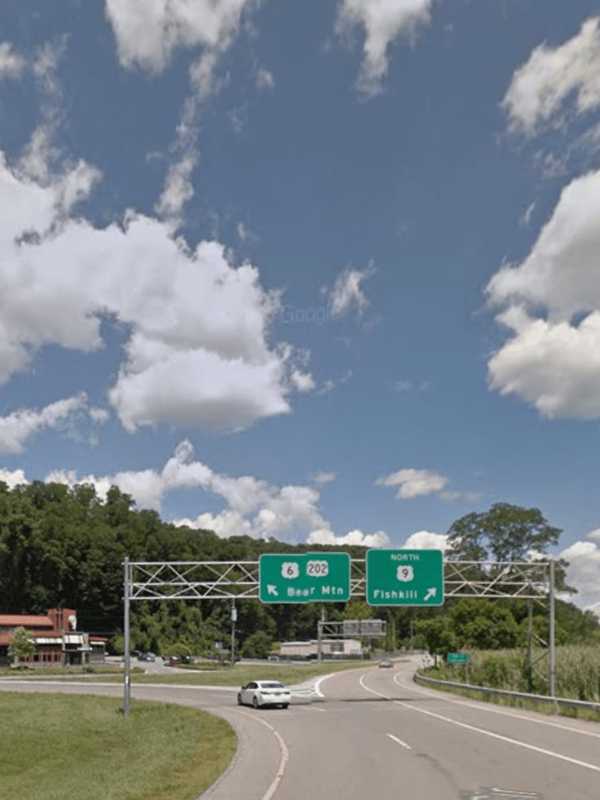 Gridlock At Annsville Circle After Tractor-Trailer Overturns