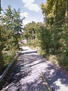 Police: Mohegan Lake Motorist Who Hits Fire Hydrant, Pole Charged With DWI